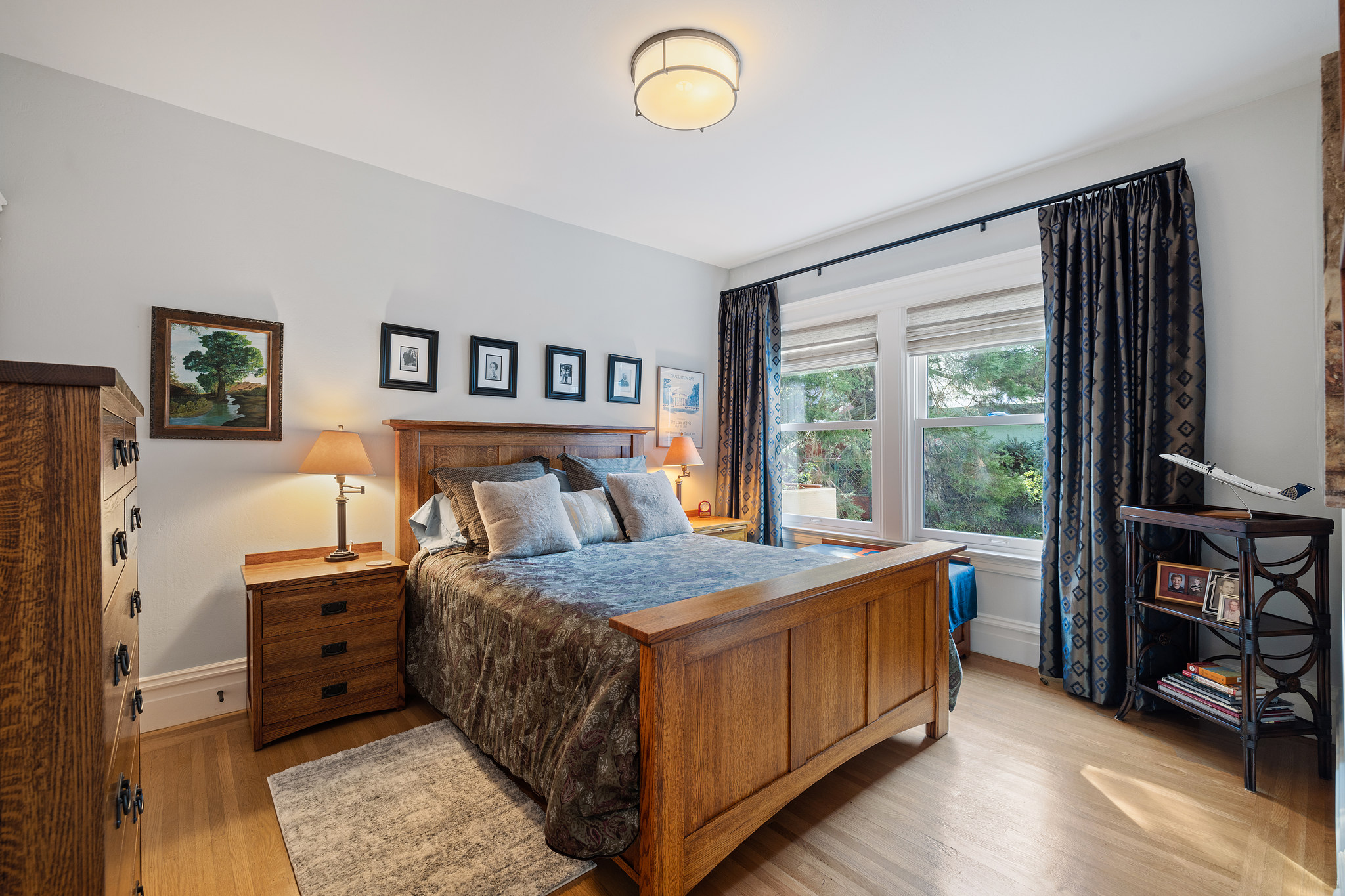 Modern Bedroom - SF Real Estate