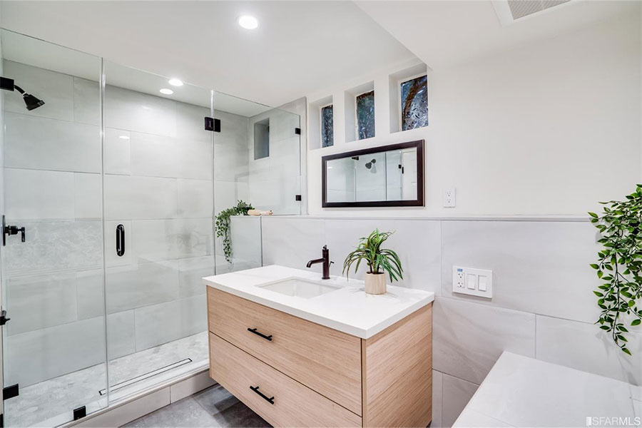 San Francisco Luxury Home - Bathroom